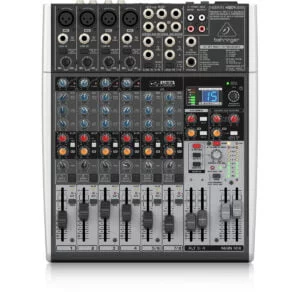 Consola Mezcladora Behringer X1204USB