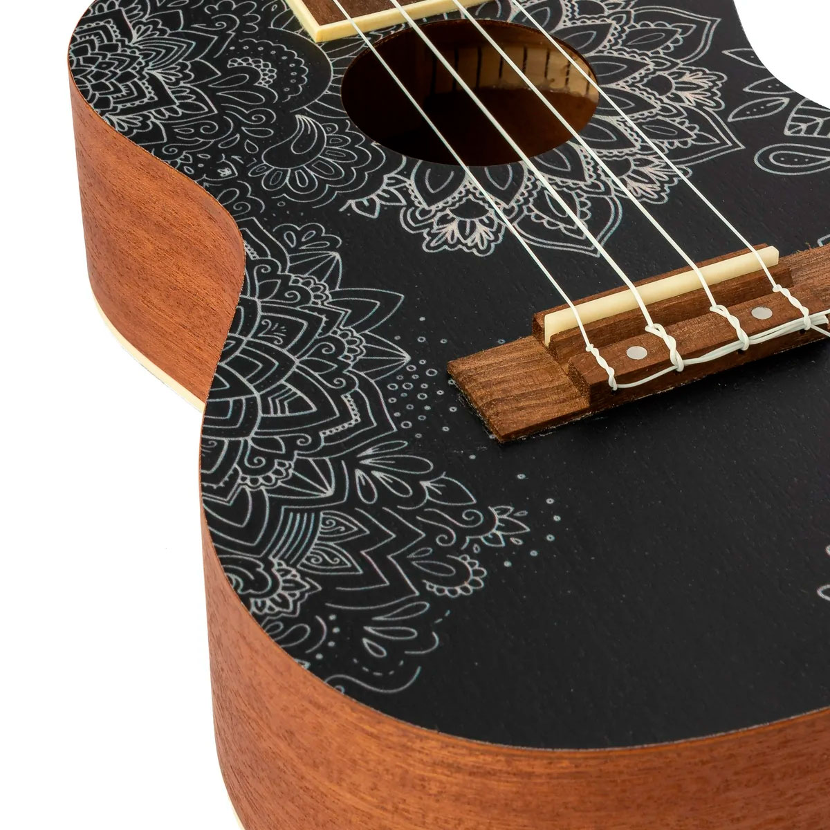 Ukelele Concierto Bamboo Soul Mandala con Funda Detalle